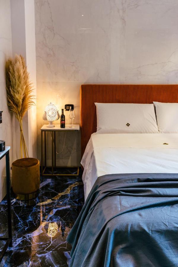 Marmur Luxury Alojamento de Acomodação e Pequeno-almoço